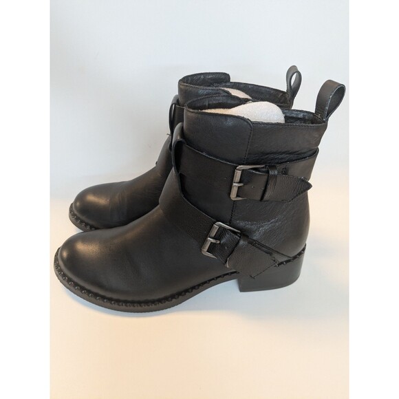 Kenneth Cole Women's Moto Ankle Boots Leather Gentle Souls Best of Buckle Sz 8 - Picture 1 of 16